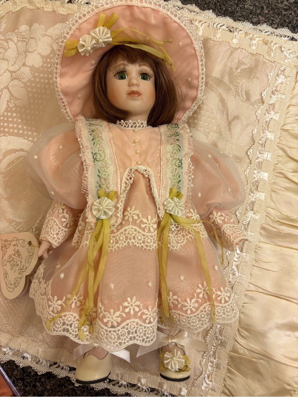 Franklin Mint Maryse Nicole Porcelain Doll